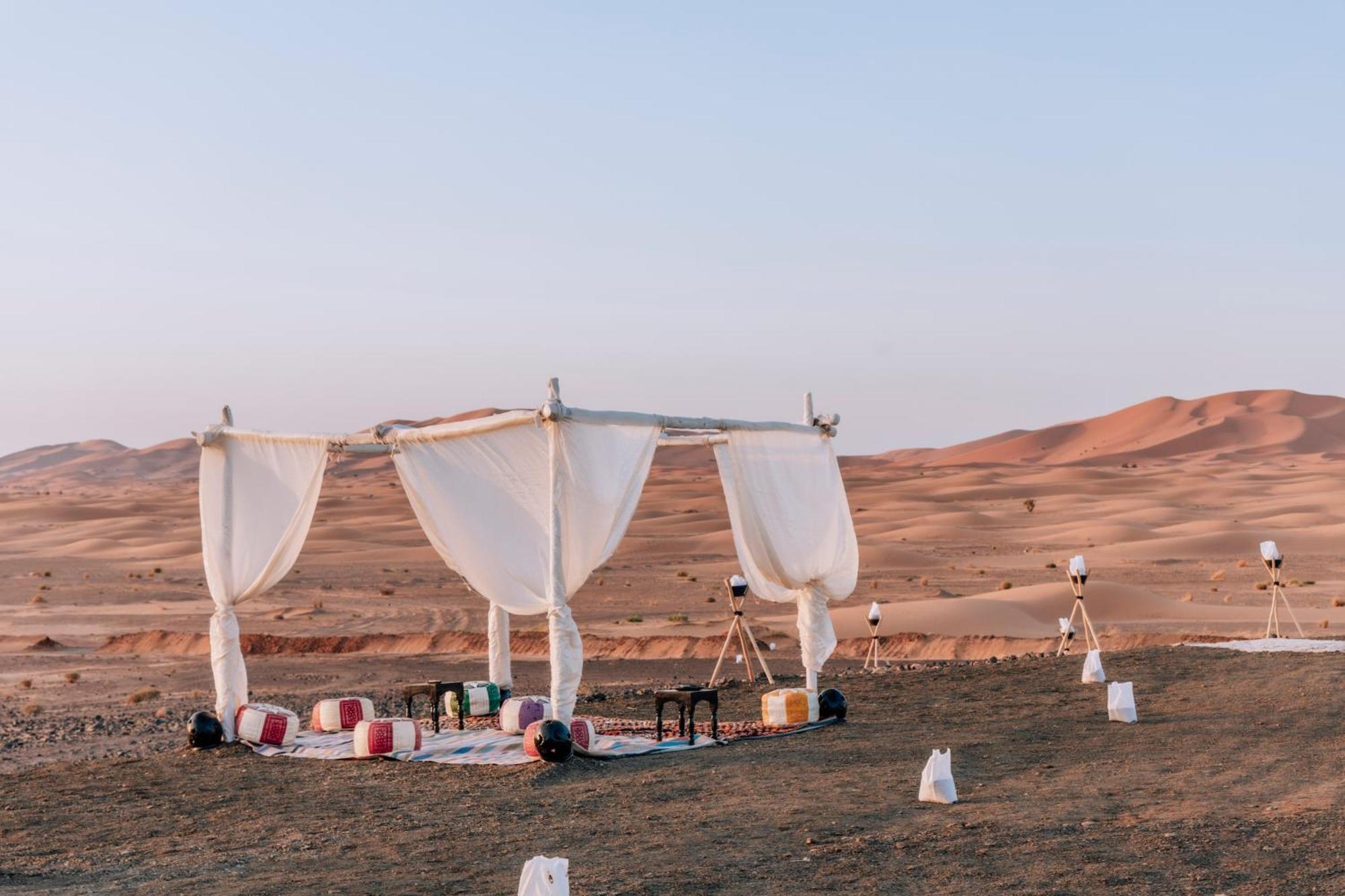 ホテル Soleil Camp & Camel Trekking メルズーガ エクステリア 写真